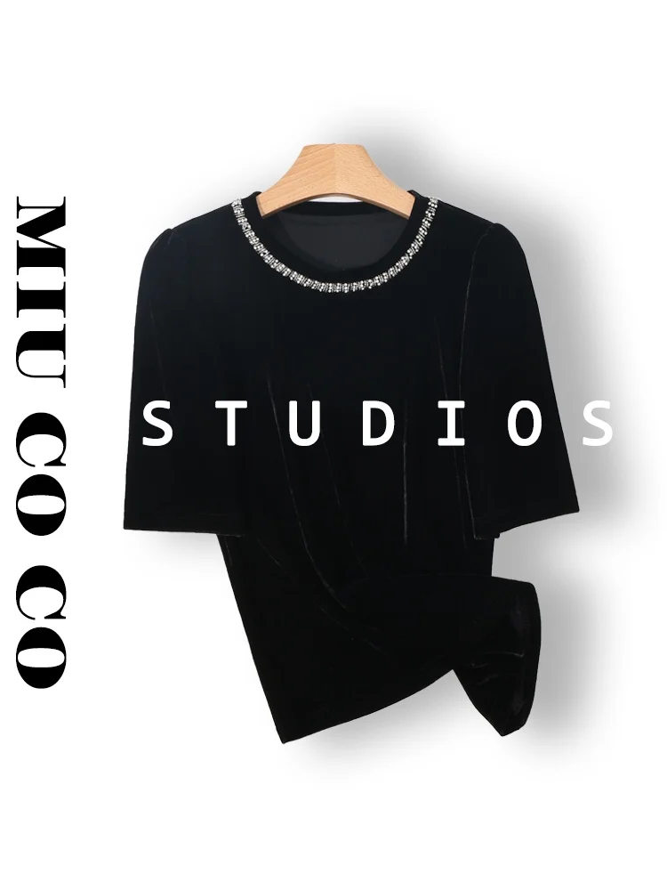 Elastic Velvet round Neck T-Shirt Women's Heavy Duty Bead Chain Detailing Fashionable Commute Style Short Sleeve Top
Elastic Velvet round Neck T-Shirt Women's Heavy Duty Bead Chain Detailing Fashionable Commute Style Short Sleeve Top