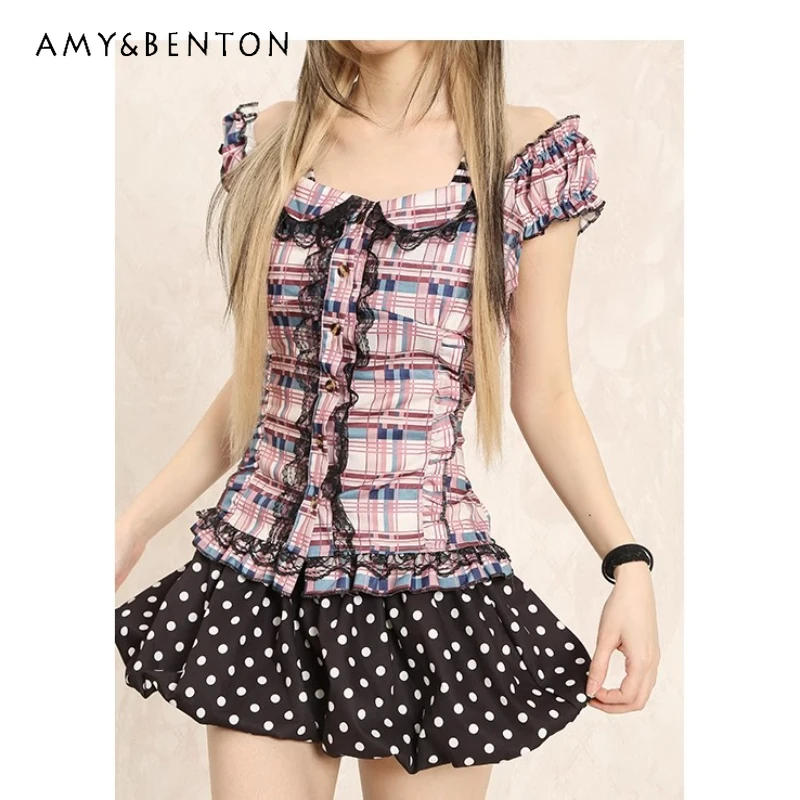 Japanese Design Cute Pink Plaid Women's Top 2025 Summer New Y2k Off-the-shoulder Lace Hollow Out Splicing Sweet Shirt Ladies
Japanese Design Cute Pink Plaid Women's Top 2025 Summer New Y2k Off-the-shoulder Lace Hollow Out Splicing Sweet Shirt Ladies