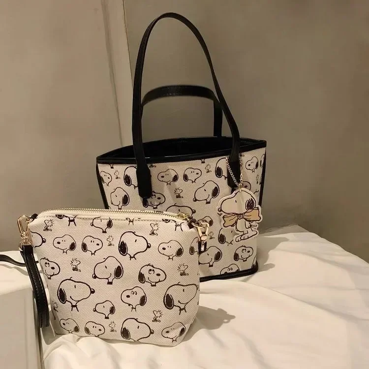 Snoopy new cartoon cute shoulder bag storage shopping bag girl handbag tote bag women summer
Snoopy new cartoon cute shoulder bag storage shopping bag girl handbag tote bag women summer