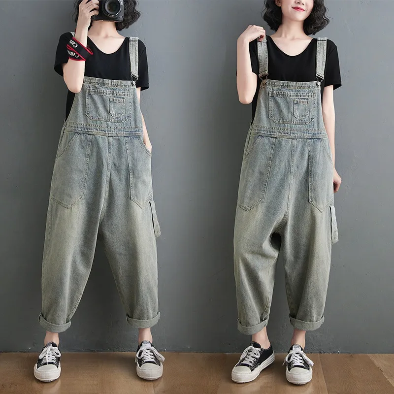 New Women's Clothing Washed Denim Suspender Jumpsuit Spring Autumn Loose Overalls Jumpsuit Female Casual Denim Nine-point Pants
New Women's Clothing Washed Denim Suspender Jumpsuit Spring Autumn Loose Overalls Jumpsuit Female Casual Denim Nine-point Pants