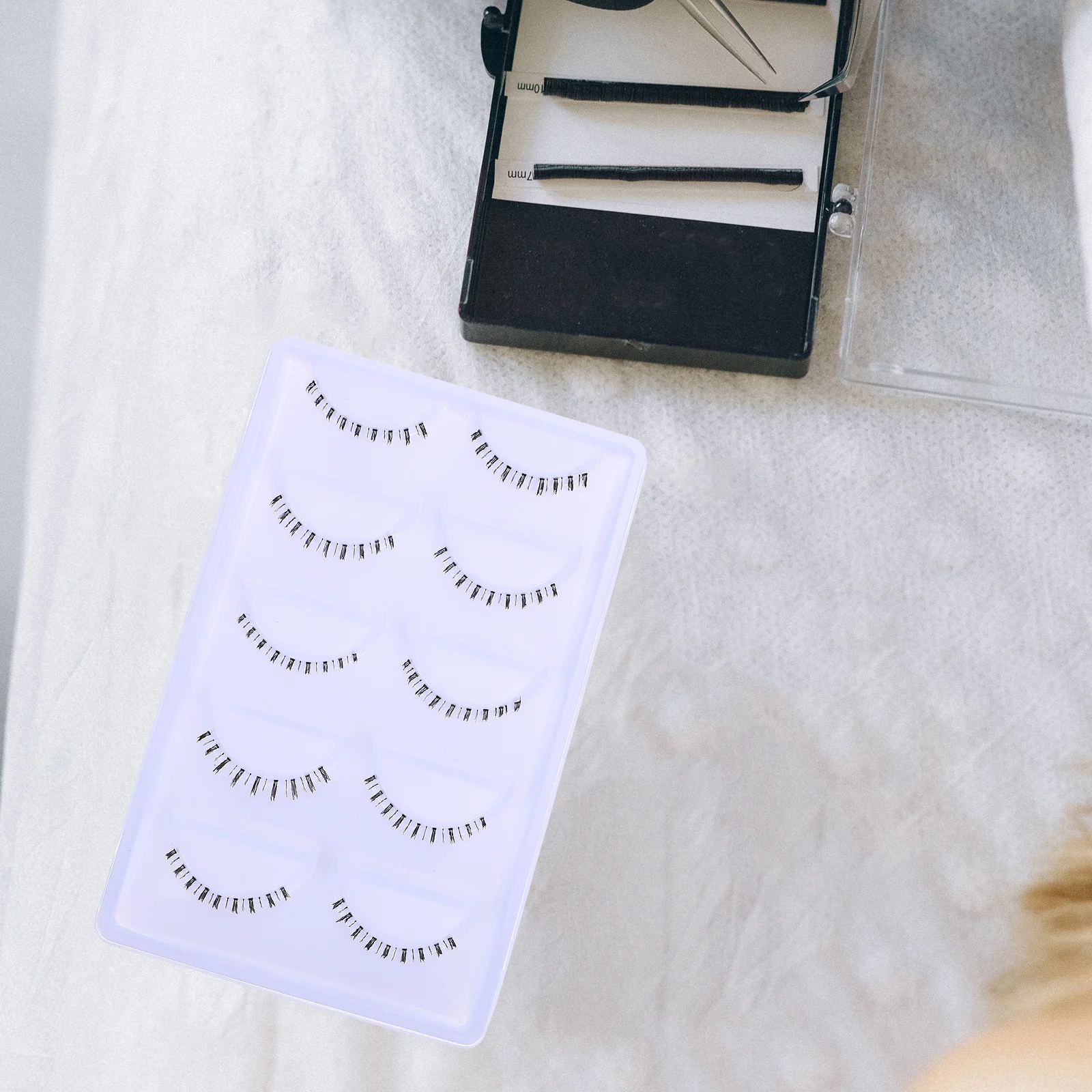 10 Pairs Bottom Lashes Natural Eyelash Extensions Long Lasting Lower Bottom Lashes Strip Lash Strip For Salon Use
10 Pairs Bottom Lashes Natural Eyelash Extensions Long Lasting Lower Bottom Lashes Strip Lash Strip For Salon Use