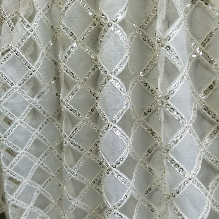 Высококачественная лазерная ткань с алмазной вышивкой и пайетками для модной свадебной одежды, DIY, женской одежды, сетчатая ткань.
Высококачественная лазерная ткань с алмазной вышивкой и пайетками для модной свадебной одежды, DIY, женской одежды, сетчатая ткань.