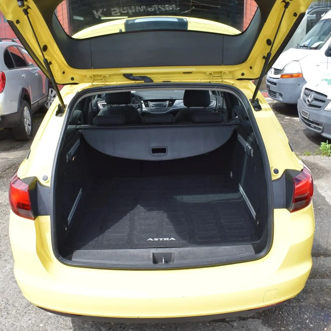 Auto Struts With Springs For Opel Astra K Sports Tourer 2015-2021 Rear Tailgate Trunk Boot Lift Supports Shock Damper Rod
Auto Struts With Springs For Opel Astra K Sports Tourer 2015-2021 Rear Tailgate Trunk Boot Lift Supports Shock Damper Rod