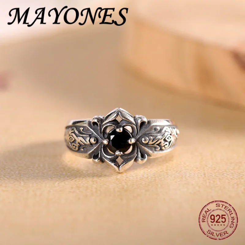 НОВОЕ кольцо из стерлингового серебра 925 пробы в стиле ретро с шипами и темной розой для женщин, модные персонализированные рождественские украшения с черным цирконом
НОВОЕ кольцо из стерлингового серебра 925 пробы в стиле ретро с шипами и темной розой для женщин, модные персонализированные рождественские украшения с черным цирконом