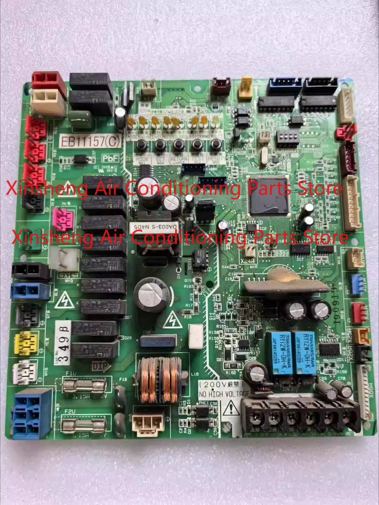 Suitable for Daikin central air conditioner main board EB11157C RHXY450SY1 external machine control board, circuit board
Suitable for Daikin central air conditioner main board EB11157C RHXY450SY1 external machine control board, circuit board