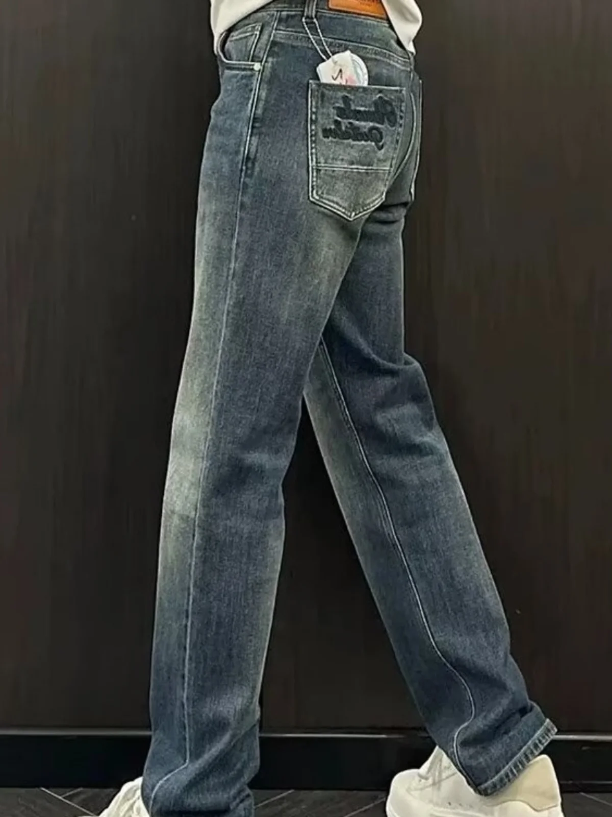 Elastic Wide Leg Men's Jeans Casual Faion Brand Autumn Trendy All-Match Street Sle Embroidered Straight Leg Long Pants
Elastic Wide Leg Men's Jeans Casual Faion Brand Autumn Trendy All-Match Street Sle Embroidered Straight Leg Long Pants