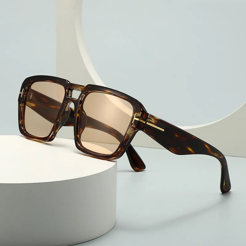 LH185 European and American Famous Modern Retro Sunglasses for WomenINSSunglasses All-Match Fashion Pin Sunglasses
LH185 European and American Famous Modern Retro Sunglasses for WomenINSSunglasses All-Match Fashion Pin Sunglasses