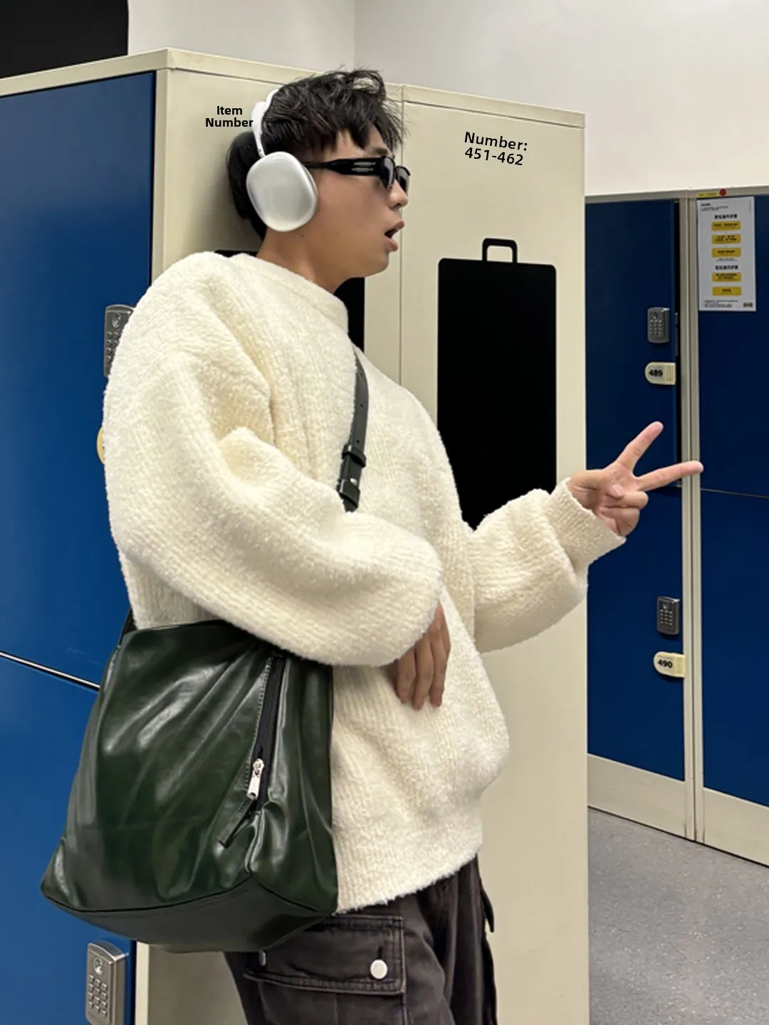 Street Style Commuter Tote Bag Underarm Crossbody for Men And Women Casual Single Shoulder Handbag Korean Style Pure Color
Street Style Commuter Tote Bag Underarm Crossbody for Men And Women Casual Single Shoulder Handbag Korean Style Pure Color