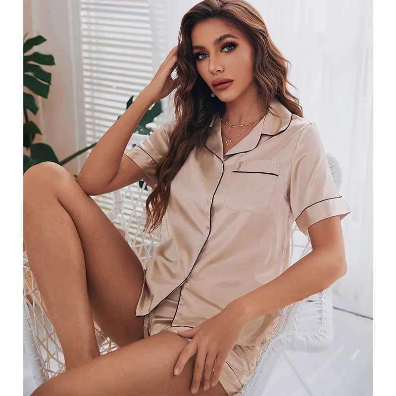 Summer Women's Pajamas Comfortable Breathable Silk Home Clothes High-quality Charming Women's Short Sleeve Shorts Women's Set
Summer Women's Pajamas Comfortable Breathable Silk Home Clothes High-quality Charming Women's Short Sleeve Shorts Women's Set