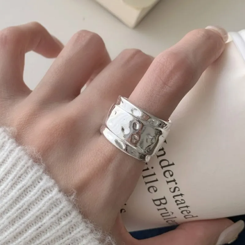 PANJBJ, широкое кольцо из стерлингового серебра 925 пробы для женщин, двухслойное нерегулярное кольцо в стиле панк, хип-хоп, креативное ювелирное изделие, подарок, дропшиппинг
PANJBJ, широкое кольцо из стерлингового серебра 925 пробы для женщин, двухслойное нерегулярное кольцо в стиле панк, хип-хоп, креативное ювелирное изделие, подарок, дропшиппинг