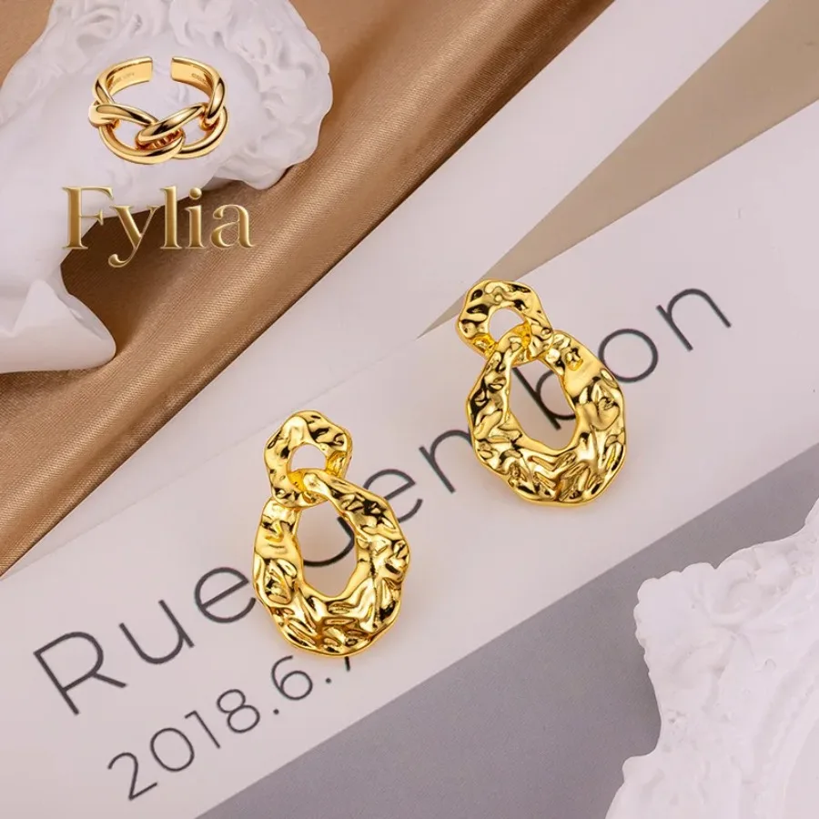 Fylia Jewelry Light luxury exaggerated French retro flower earrings 9999 24K real gold temperament European and American textu
Fylia Jewelry Light luxury exaggerated French retro flower earrings 9999 24K real gold temperament European and American textu