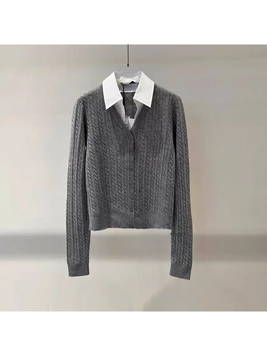 Fashionable Spliced Knitted Cardigan Women's Shirt Collar Fake Two-Piece Spring 2026 Commute Style Long Sleeve Warmth-Bearing
Fashionable Spliced Knitted Cardigan Women's Shirt Collar Fake Two-Piece Spring 2026 Commute Style Long Sleeve Warmth-Bearing