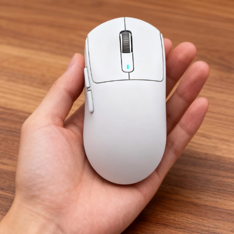 Игровая мышь Attack Shark Модель X3PRO Легкий дизайн Датчик PAW3395 Трехрежимный и беспроводной 8K Высокопроизводительный для киберспорта
Игровая мышь Attack Shark Модель X3PRO Легкий дизайн Датчик PAW3395 Трехрежимный и беспроводной 8K Высокопроизводительный для киберспорта