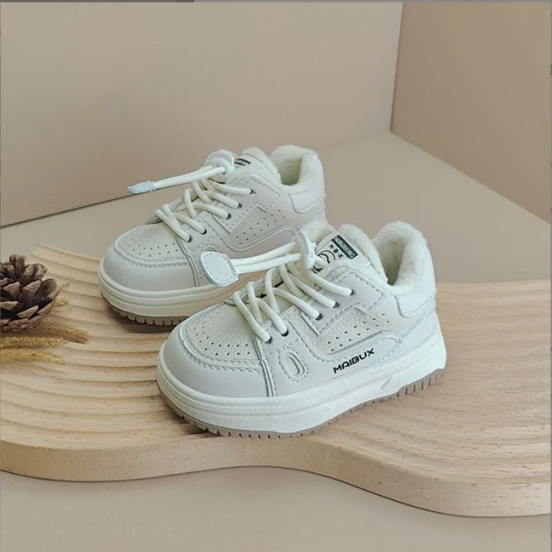 New Baby Toddler Walking Shoes Winter New Style Girls' Sports Shoes With Plush Boys' Baby Shoes Casual Shoes Size 16-25
New Baby Toddler Walking Shoes Winter New Style Girls' Sports Shoes With Plush Boys' Baby Shoes Casual Shoes Size 16-25