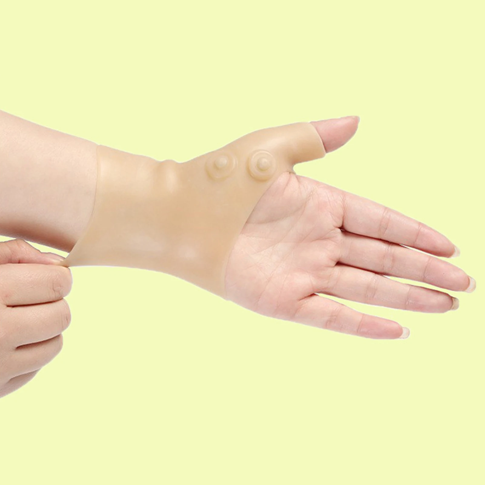 Silicone Sports Wrist Support Guard Promote Hand Health Soft And Elastic Protective Tool Suitable for Athletics Basketball
Silicone Sports Wrist Support Guard Promote Hand Health Soft And Elastic Protective Tool Suitable for Athletics Basketball