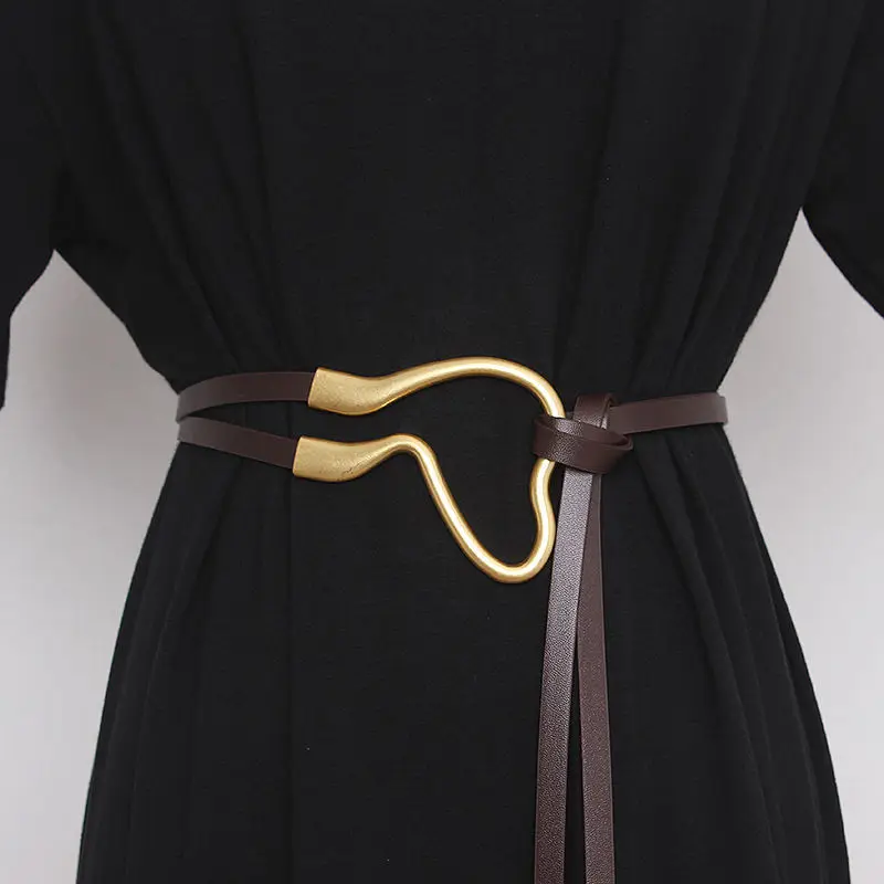 Винтажный ремень с лошадью — длинный пояс для женщин, завязка с изогнутой пряжкой, широкий ремень в стиле ретро для пальто и платьев, модный аксессуар в готическом стиле
Винтажный ремень с лошадью — длинный пояс для женщин, завязка с изогнутой пряжкой, широкий ремень в стиле ретро для пальто и платьев, модный аксессуар в готическом стиле