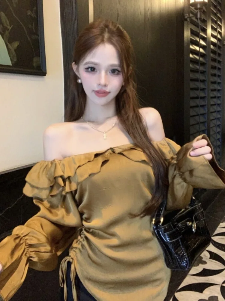 Pure Desire Style Long Sleeve One Shoulder Shirt Women's Drawstring Waist Design Trendy Autumn New Arrival Pleated
Pure Desire Style Long Sleeve One Shoulder Shirt Women's Drawstring Waist Design Trendy Autumn New Arrival Pleated