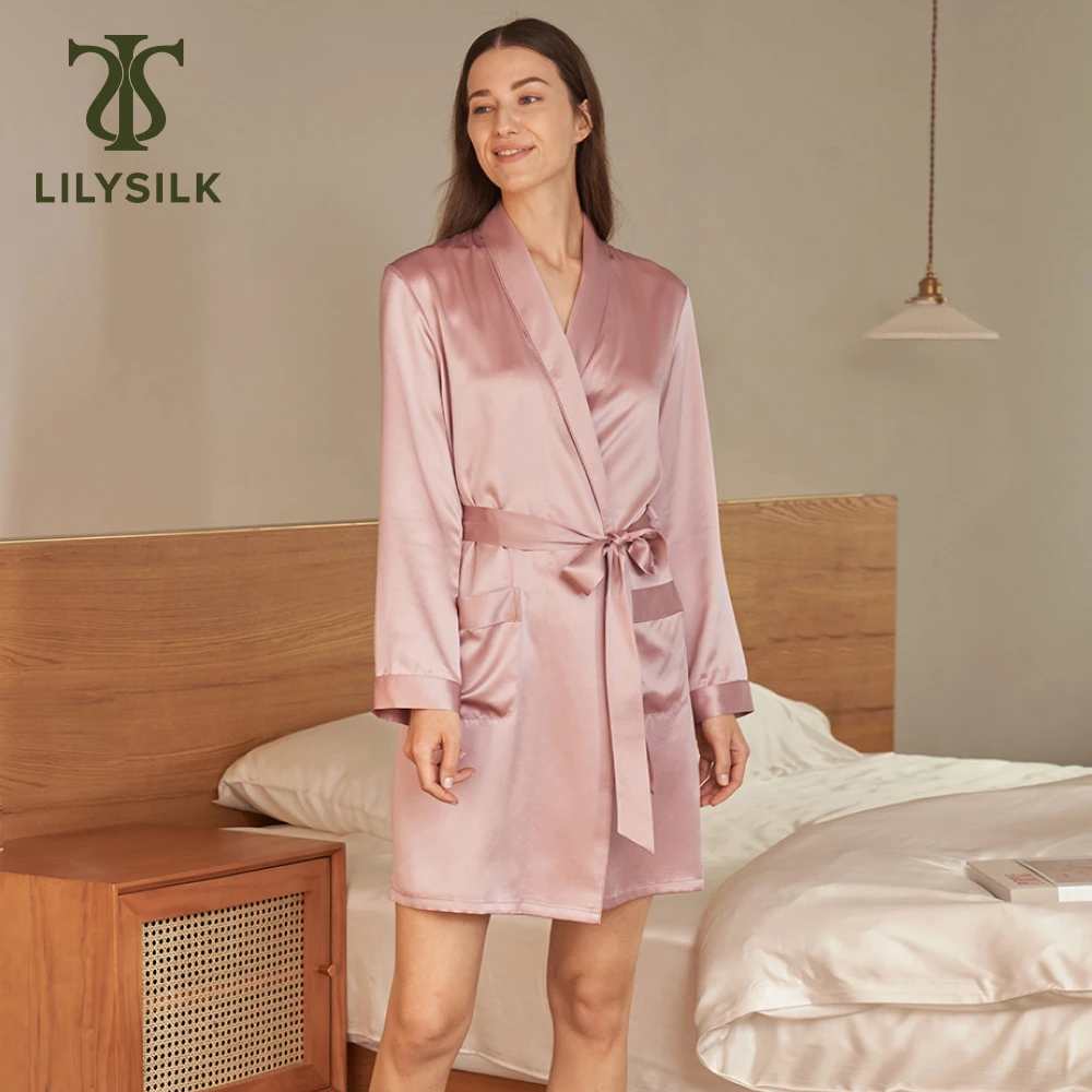 LILYSILK Women's Pure Silk Night Robe Ladies Mid Length Sleepwear with 2 Front Pockets and Self-tie for Lounge Casual
LILYSILK Women's Pure Silk Night Robe Ladies Mid Length Sleepwear with 2 Front Pockets and Self-tie for Lounge Casual