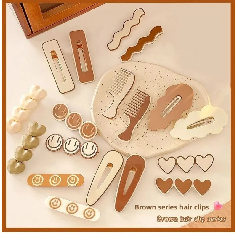 Simple Milk Tea Color Hair Clip Claw Clip Light Luxury Style Hair Clip Bangs Clip Duckbill Clip
Simple Milk Tea Color Hair Clip Claw Clip Light Luxury Style Hair Clip Bangs Clip Duckbill Clip