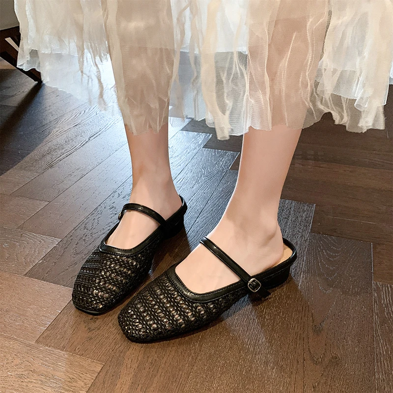 Тканые полые туфли из натуральной кожи в стиле ретро, новые женские летние туфли Мэри Джейн с одним словом и поясом, маленькие сандалии в отпускном стиле
Тканые полые туфли из натуральной кожи в стиле ретро, новые женские летние туфли Мэри Джейн с одним словом и поясом, маленькие сандалии в отпускном стиле