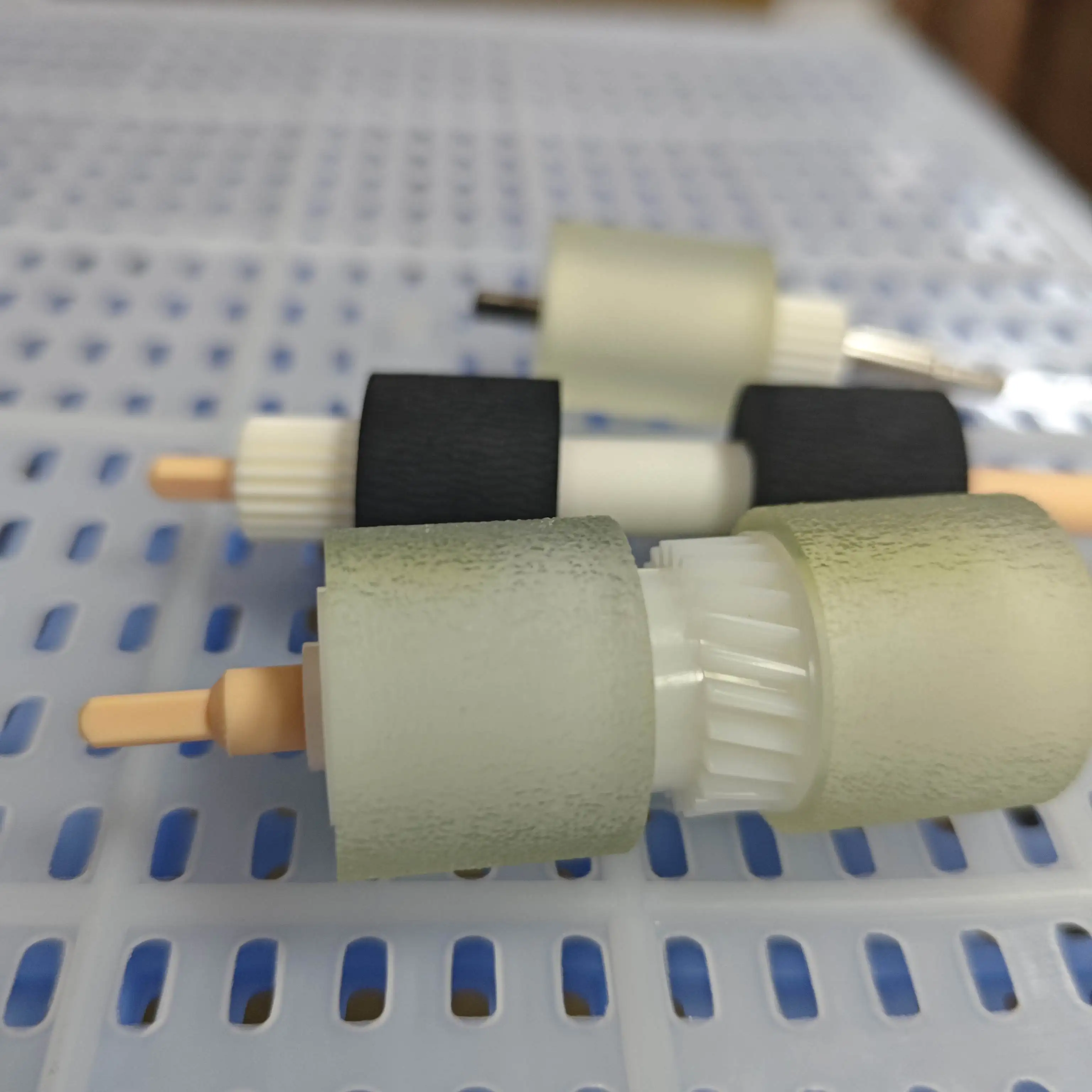 1X 604K23670 059K26570 604K23660 Feed Separation Roller for XEROX DocuColor 240 242 250 252 260 700 4110 4112 WorkCentre 7655
1X 604K23670 059K26570 604K23660 Feed Separation Roller for XEROX DocuColor 240 242 250 252 260 700 4110 4112 WorkCentre 7655