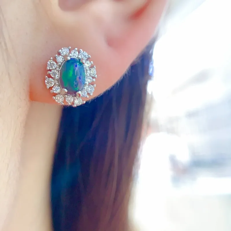 Fashion S925 Sterling Silver Natural Black Opal 4x6mm Earrings Fine Charm Weddings Jewelry for Women
Fashion S925 Sterling Silver Natural Black Opal 4x6mm Earrings Fine Charm Weddings Jewelry for Women
