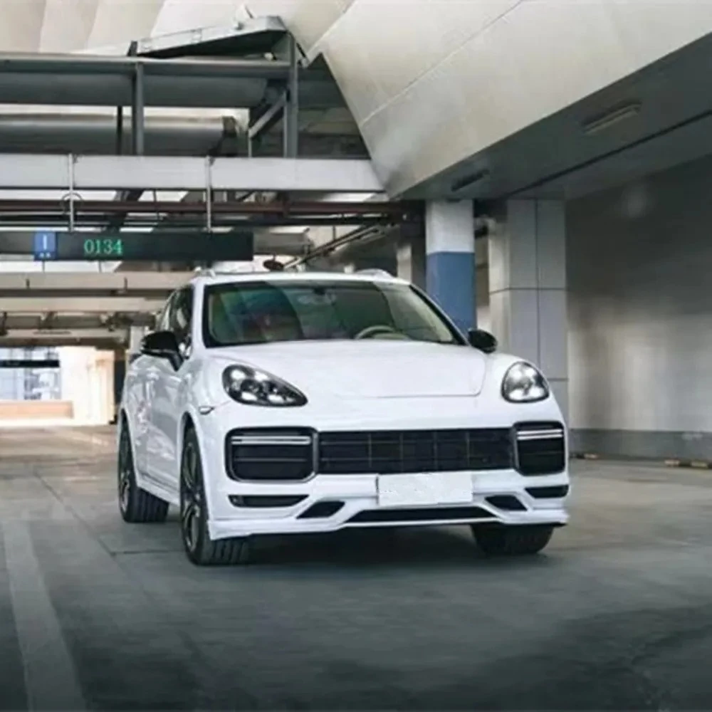 The new Porsche Cayenne body kit 9Y0 turbo front bumper and TKT front lip kit for the Porsche Cayenne 958.1
The new Porsche Cayenne body kit 9Y0 turbo front bumper and TKT front lip kit for the Porsche Cayenne 958.1