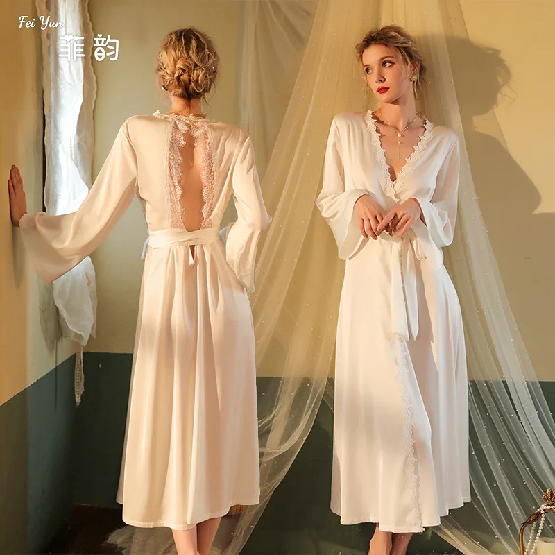 Long White Lace Bride Bridesmaid Wedding Robe Nightgown Casual Sexy Lady Kimono Bathrobe Gown Satin Sleepwear Nightwear
Long White Lace Bride Bridesmaid Wedding Robe Nightgown Casual Sexy Lady Kimono Bathrobe Gown Satin Sleepwear Nightwear