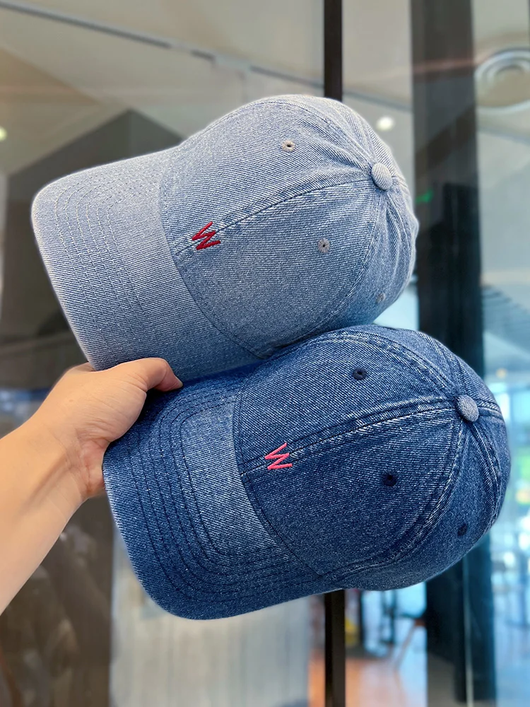Fashion Embroidered Letter Baseball Cap for Men and Women Lovers Wild Show Face Small Washed Peaked Cap Tide
Fashion Embroidered Letter Baseball Cap for Men and Women Lovers Wild Show Face Small Washed Peaked Cap Tide