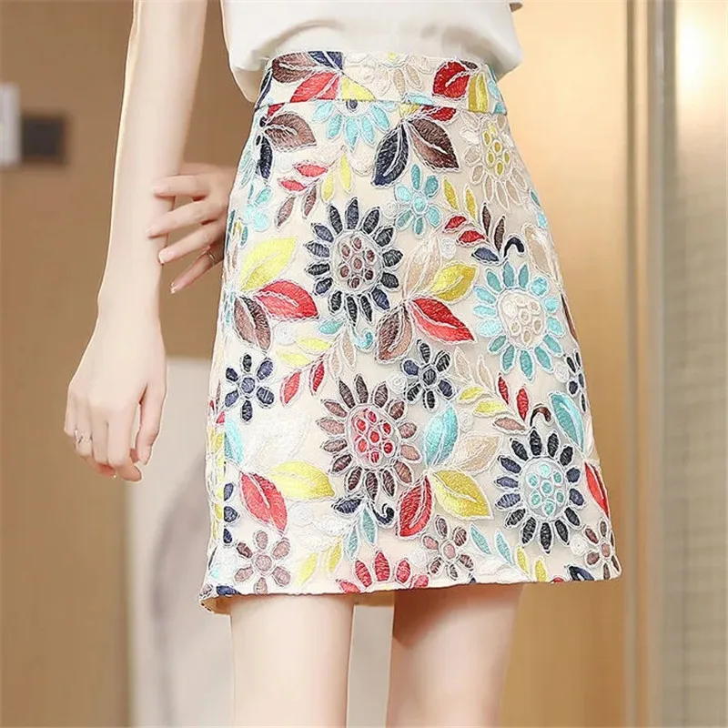 Women 2023 Spring Summer Fashion Floral Embroidered Skirts Female New High Waist Printed Skirts Ladies Slim Package Hip Skirts
Women 2023 Spring Summer Fashion Floral Embroidered Skirts Female New High Waist Printed Skirts Ladies Slim Package Hip Skirts