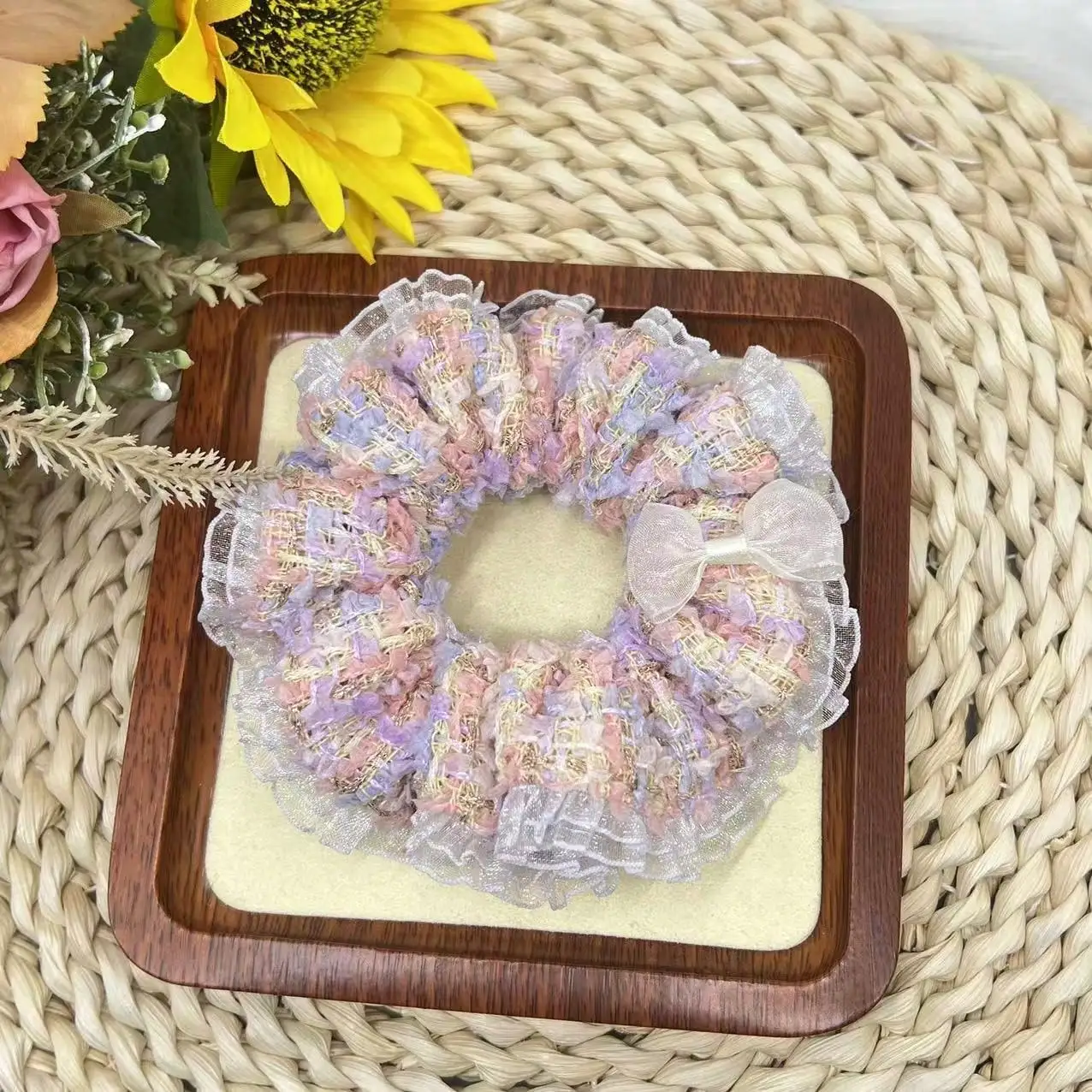 1pc New Handmade Scrunchie, Sweet Lolita Style, Niche Heavy-Duty Scrunchie Hair Accessory, Hair Rope, Headband
1pc New Handmade Scrunchie, Sweet Lolita Style, Niche Heavy-Duty Scrunchie Hair Accessory, Hair Rope, Headband