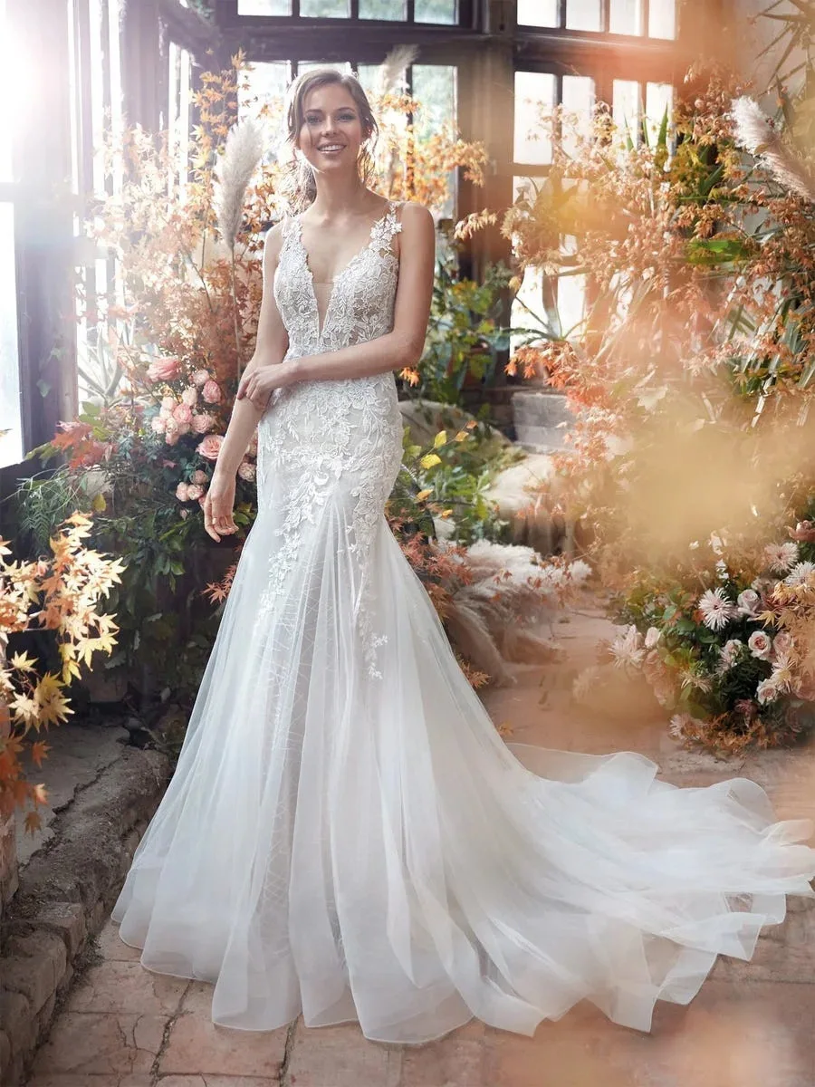 Elegant Mermaid Women Wedding Dresses V Neck Appliques Court Train Bridal Gowns Vestido De Noiva robe de mariée
Elegant Mermaid Women Wedding Dresses V Neck Appliques Court Train Bridal Gowns Vestido De Noiva robe de mariée