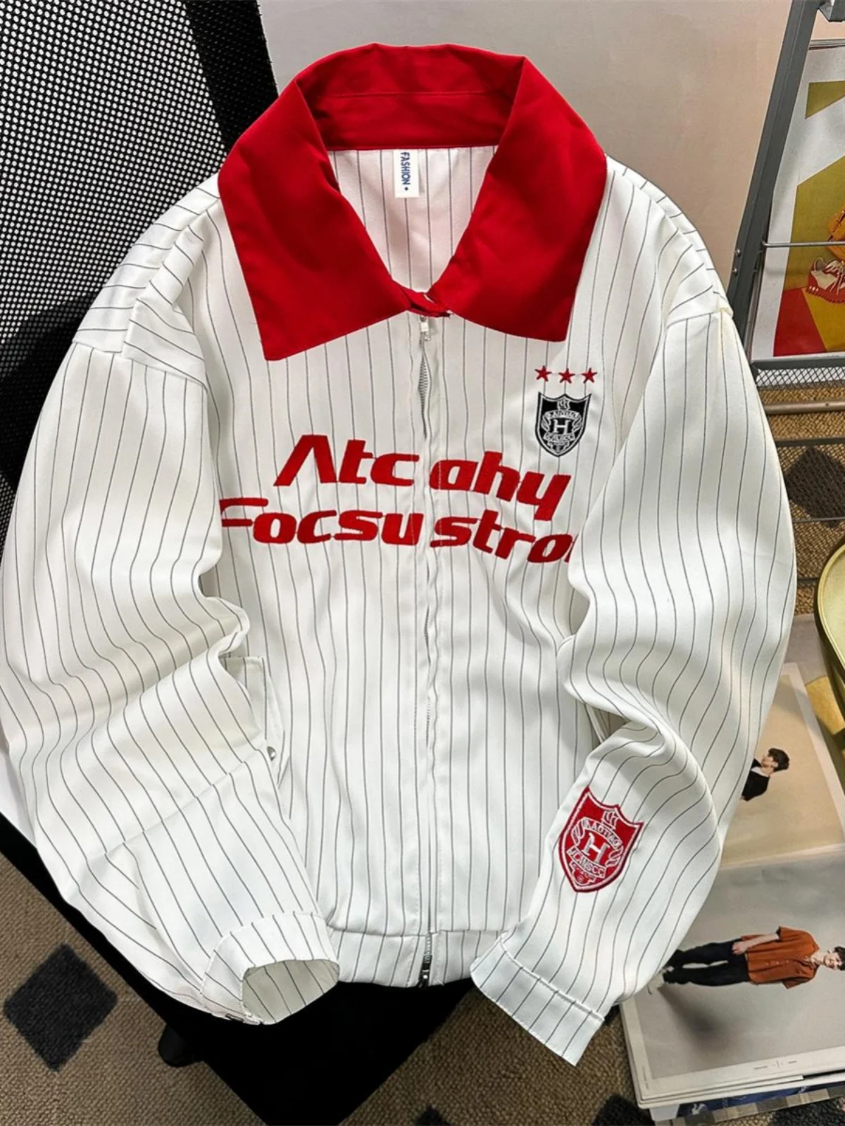 Retro American Sle Men's Baseball Jaet Trendy Color Blo Stripes Loose Fit Spring Autumn Couple's Outerwear Coat
Retro American Sle Men's Baseball Jaet Trendy Color Blo Stripes Loose Fit Spring Autumn Couple's Outerwear Coat