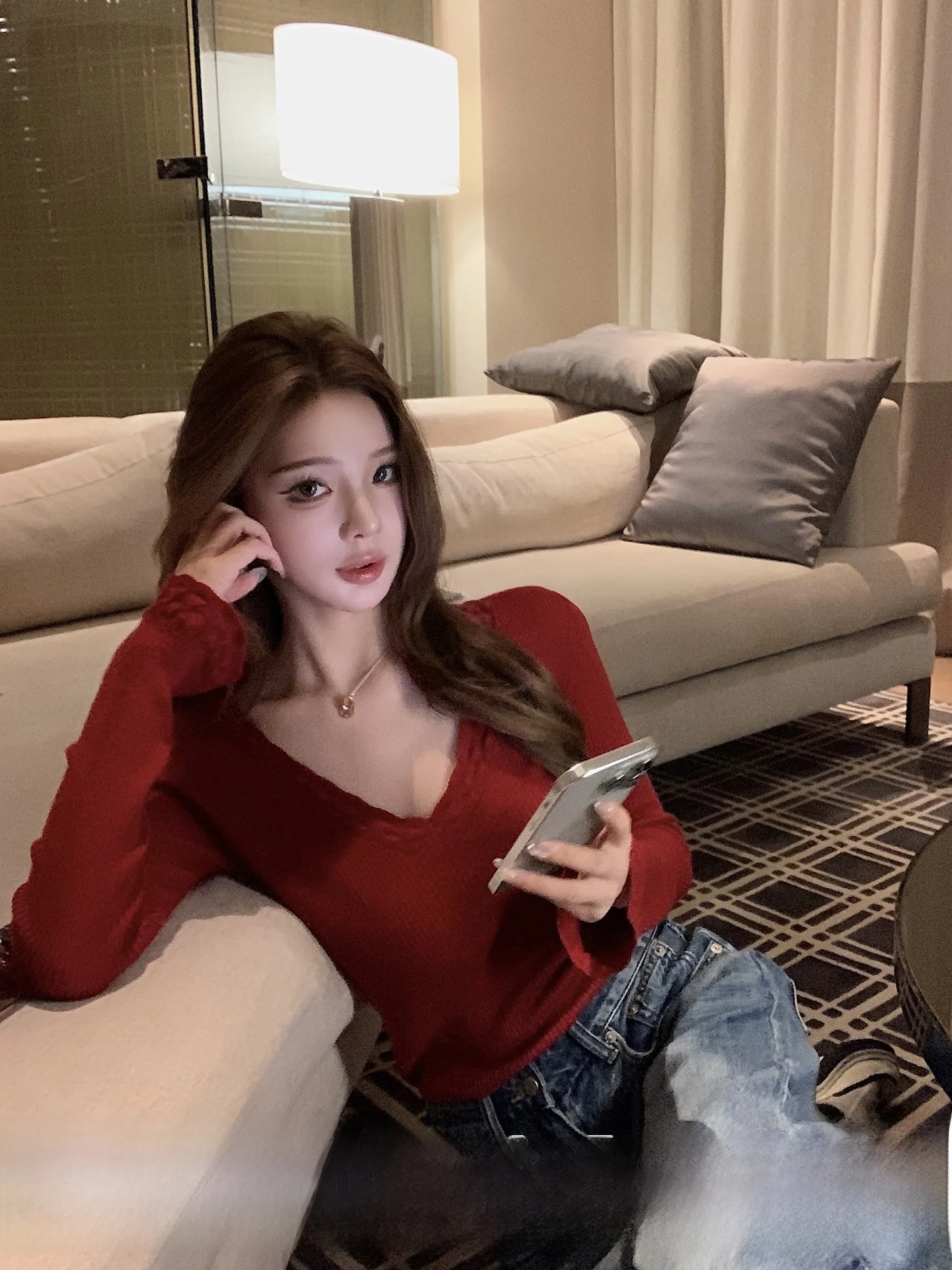 Ele Red Lace Trim V-Ne Knitwear Slim Fit Women's Sle Spring New Faion Soft Polyester Blend Long Sve Casual Top
Ele Red Lace Trim V-Ne Knitwear Slim Fit Women's Sle Spring New Faion Soft Polyester Blend Long Sve Casual Top