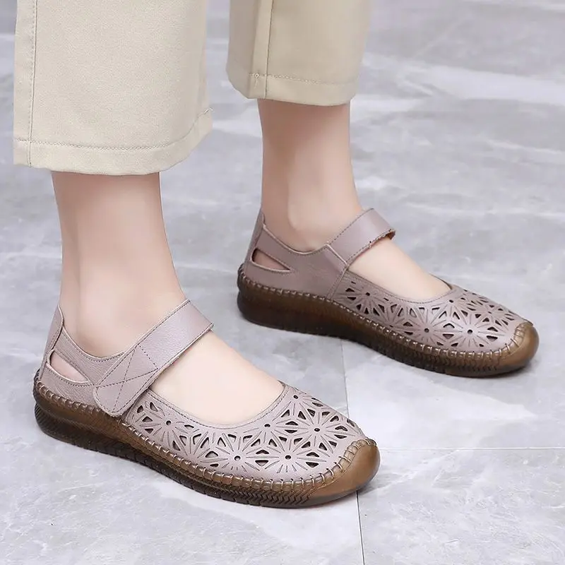 Hollow Cutout Mary Jane Shoes Genuine Leather Women's Breathable Slip On Flats Hook Loop Strap Lady Summer Vintage Flat Sandals
Hollow Cutout Mary Jane Shoes Genuine Leather Women's Breathable Slip On Flats Hook Loop Strap Lady Summer Vintage Flat Sandals
