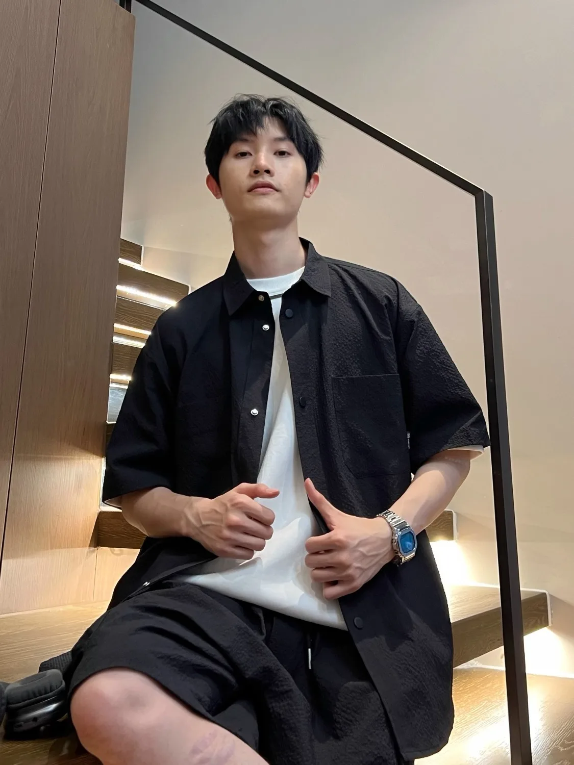 Loose Casual Sporty Short Sleeve Shirt Set for Men Summer Fashionable Two-Piece Ensemble Comfortable Loose Feeling
Loose Casual Sporty Short Sleeve Shirt Set for Men Summer Fashionable Two-Piece Ensemble Comfortable Loose Feeling