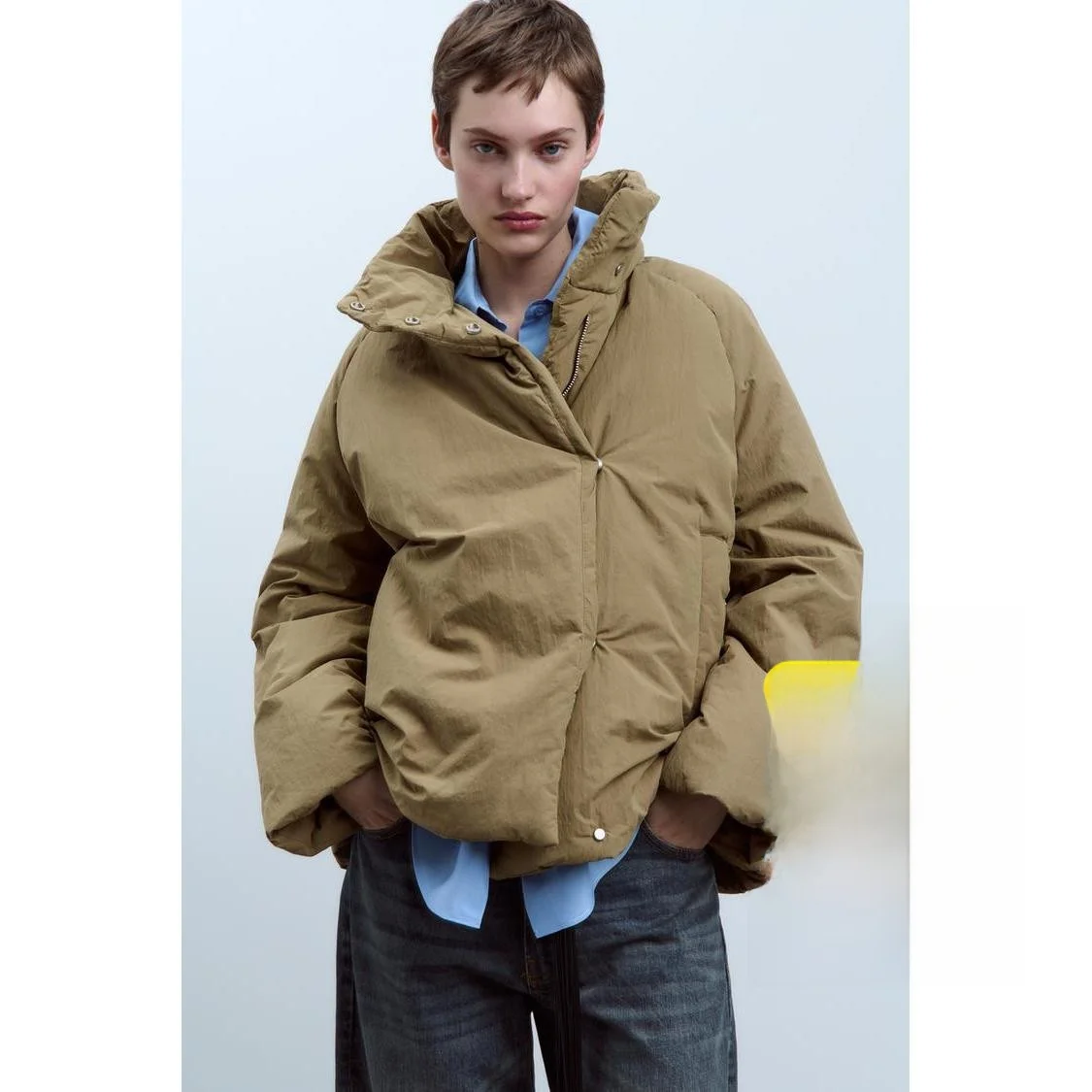 Осенне-зимнее женское хлопковое пальто с капюшоном American Thiened Long Sve, свободное шелковое хлопковое пальто, верхняя одежда 4088/042
Осенне-зимнее женское хлопковое пальто с капюшоном American Thiened Long Sve, свободное шелковое хлопковое пальто, верхняя одежда 4088/042