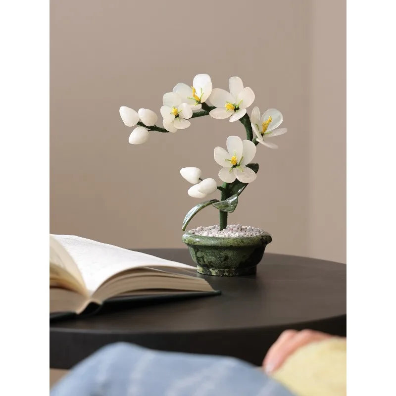Song Dynasty aesthetics jade orchid living room art ornament niche high-end desktop porch housewarming decoration
Song Dynasty aesthetics jade orchid living room art ornament niche high-end desktop porch housewarming decoration