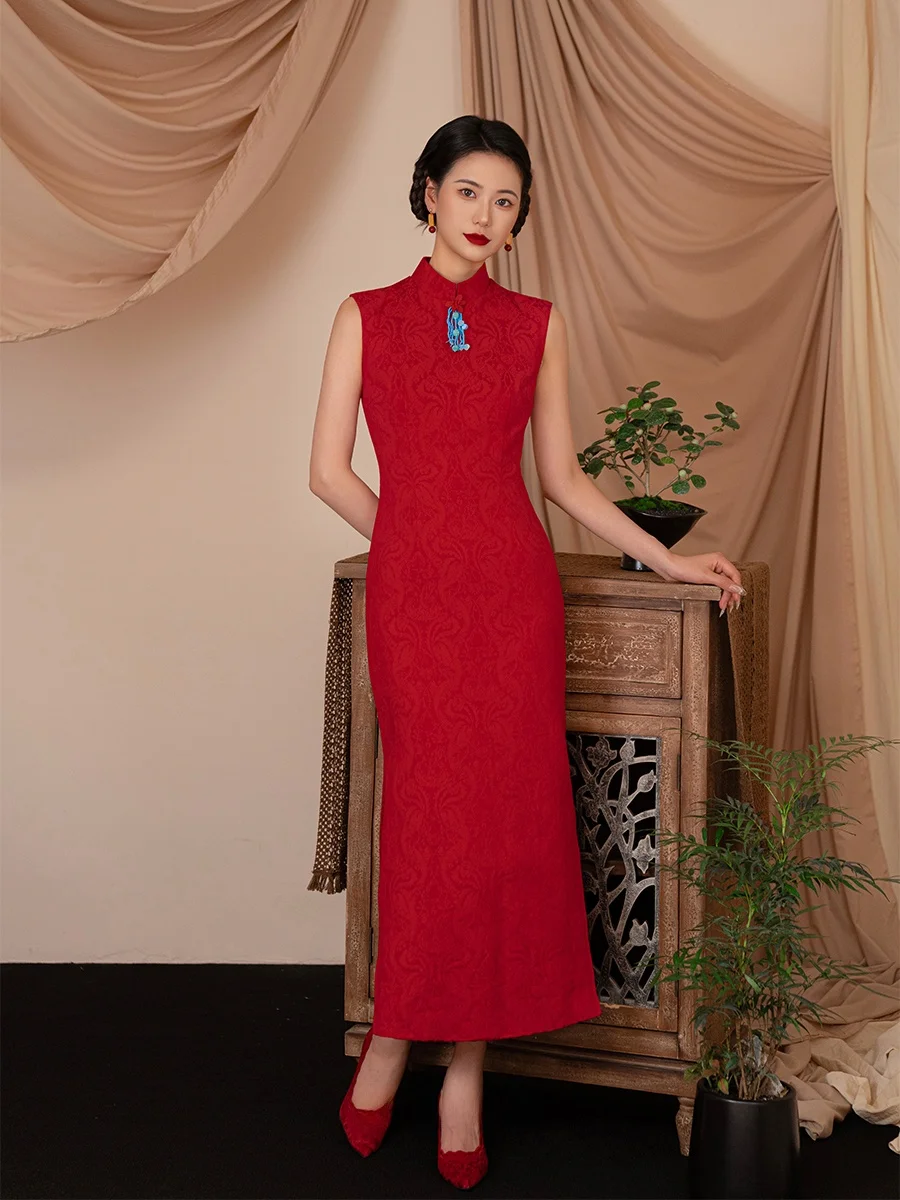 Sisu Red Wedding White Enhancing Традиционный китайский Sle New Bride Dr для помолвки и свадебного торжества
Sisu Red Wedding White Enhancing Традиционный китайский Sle New Bride Dr для помолвки и свадебного торжества