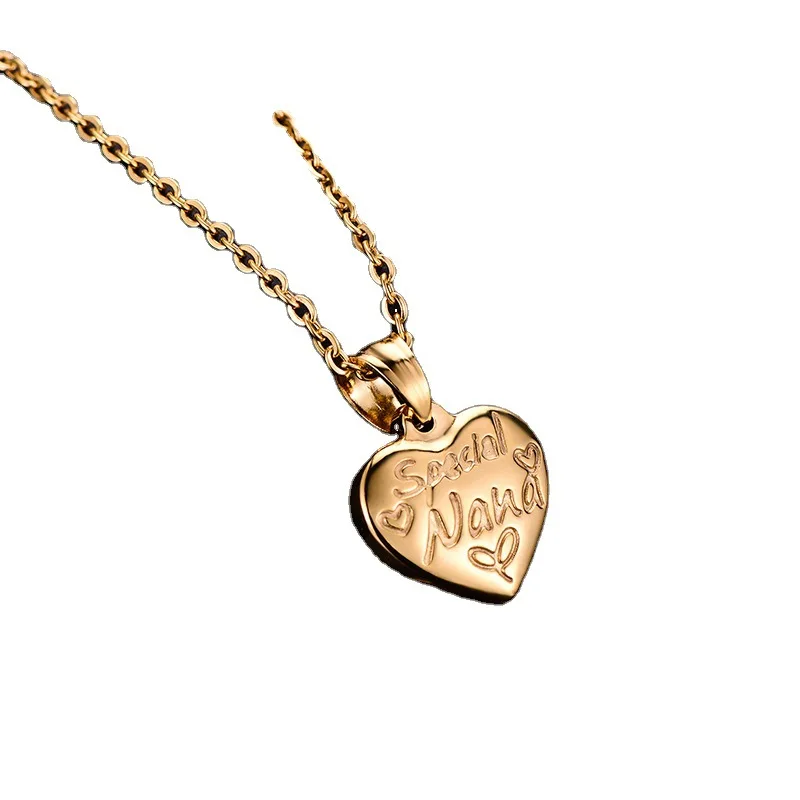European and American Fashion Minimalist Stainless Steel Love Pendant for Women's Stainless Steel Collarbone Chain Necklace
European and American Fashion Minimalist Stainless Steel Love Pendant for Women's Stainless Steel Collarbone Chain Necklace