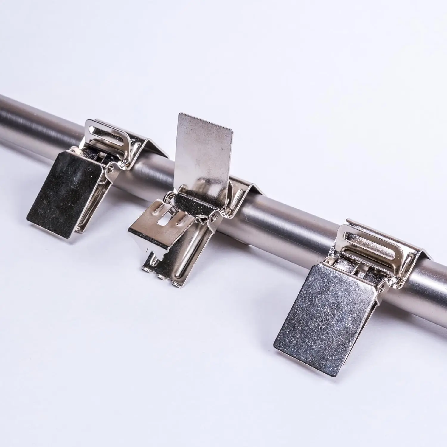 Steel Rug Grippers Stamping Part Rug Hangers Carpet Hanging Clip
Steel Rug Grippers Stamping Part Rug Hangers Carpet Hanging Clip