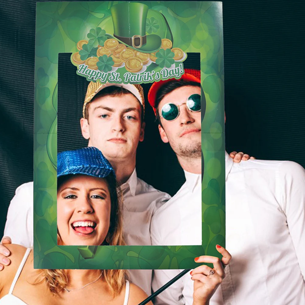 Photo Frame H held 4 Leaf Clover Paper Party Photography Supply Decor St Patrick's Day Party Supplies Rose Friends nament Selfie 
Photo Frame H held 4 Leaf Clover Paper Party Photography Supply Decor St Patrick's Day Party Supplies Rose Friends nament Selfie