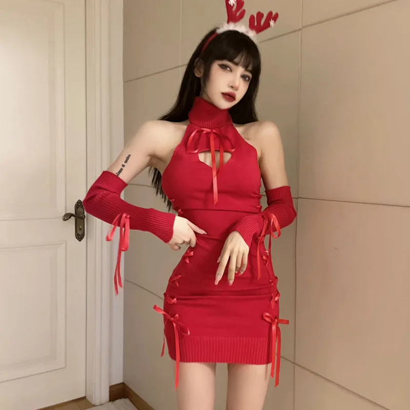 Summer Korean Fashion Hollow Dress Women's Sleeveless Backless Mini Dress Knitted Slim Fit Sexy Bodycon Dress Women Club Robe
Summer Korean Fashion Hollow Dress Women's Sleeveless Backless Mini Dress Knitted Slim Fit Sexy Bodycon Dress Women Club Robe