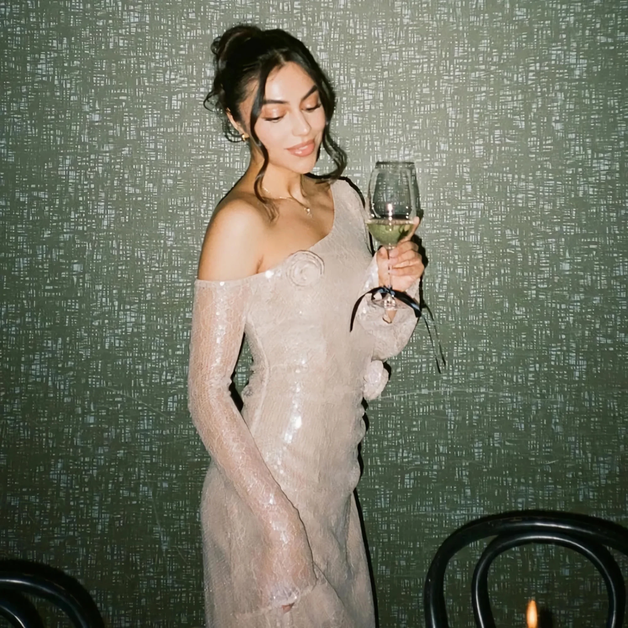 Elegant Sexy Lace Hollow Out Long Sleeve Dresses Slim Fit Split Dress for Women Elegant Evening Gown– Perfect for Birthdays
Elegant Sexy Lace Hollow Out Long Sleeve Dresses Slim Fit Split Dress for Women Elegant Evening Gown– Perfect for Birthdays