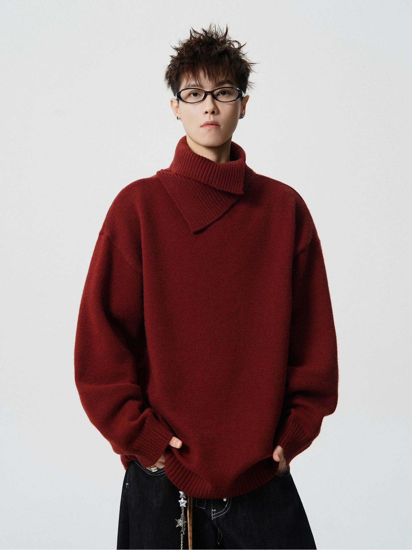 Trendy Retro Design f High Collar Loose Casual Knitted Sweater for Men Autumn Couples Wear Red Comfortable Knitwear
Trendy Retro Design f High Collar Loose Casual Knitted Sweater for Men Autumn Couples Wear Red Comfortable Knitwear