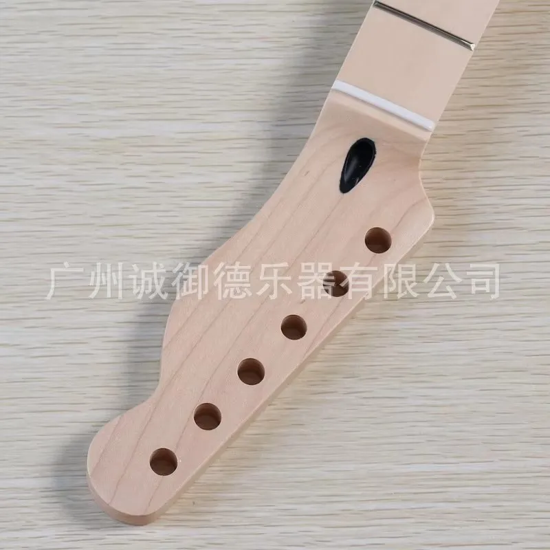 Natural Matte 6-String Electric Guitar Neck with 22 Frets Maple Handle Peach Tube DIY Modified Guitar Accessories
Natural Matte 6-String Electric Guitar Neck with 22 Frets Maple Handle Peach Tube DIY Modified Guitar Accessories