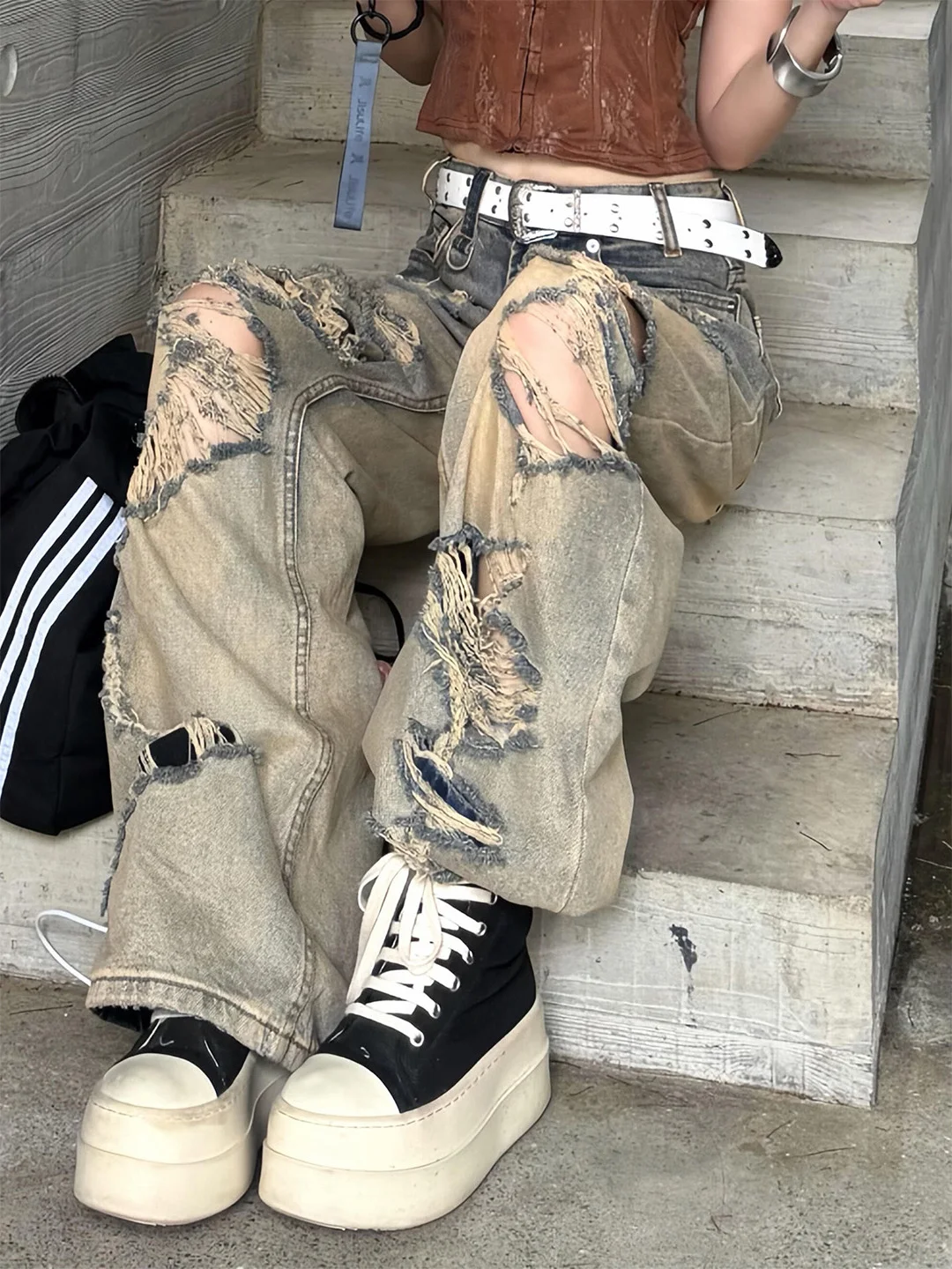American Style Summer New Lazy Street Style High Waist Wide Leg Jeans Thin Material Faded out Bootcut Denim Pants for Women
American Style Summer New Lazy Street Style High Waist Wide Leg Jeans Thin Material Faded out Bootcut Denim Pants for Women