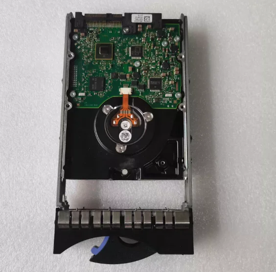 For 40K1044 39R7350 26K5842 146G 15K SAS 3.5-inch server hard disk
For 40K1044 39R7350 26K5842 146G 15K SAS 3.5-inch server hard disk