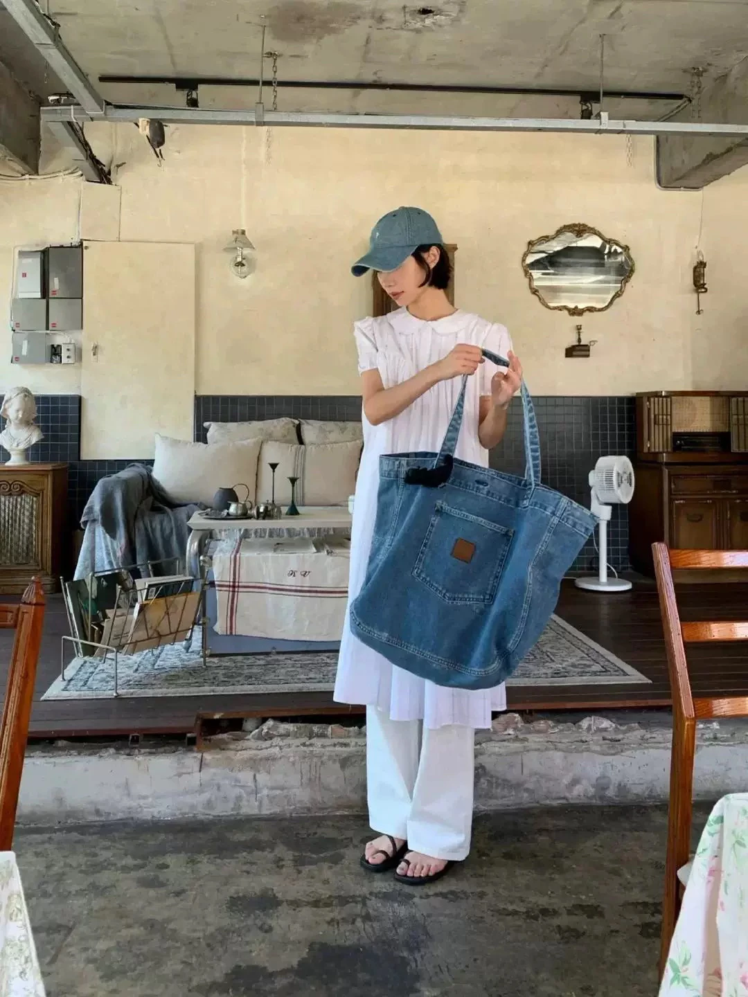 2025 New Retro Fashionable Casual Soft Top Denim Baseball Bag Versatile Simple Large Capacity Single Shoulder Tote Bag
2025 New Retro Fashionable Casual Soft Top Denim Baseball Bag Versatile Simple Large Capacity Single Shoulder Tote Bag
