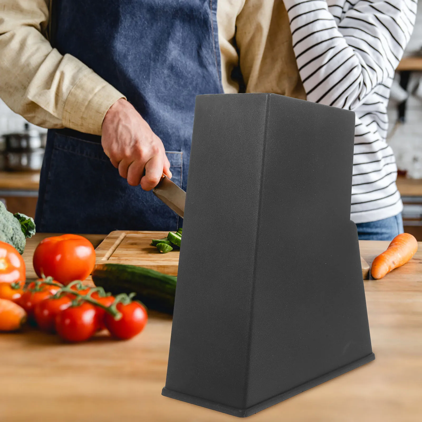 1pc Multi-socket Knife Holder Plastic Thick Base Rack Kitchen Organizer Storage Block Household UtensilKnife
1pc Multi-socket Knife Holder Plastic Thick Base Rack Kitchen Organizer Storage Block Household UtensilKnife